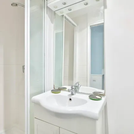 Guestready - Beau Sejour Pour 2 Pres De Montmartre * Parigi